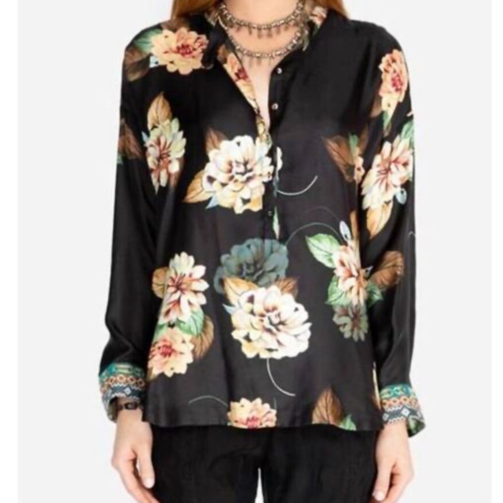 Johnny Was Corey 100% silk blouse M